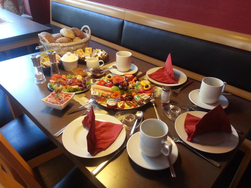 Cafe Pension Steffen Sanitz Kültér fotó